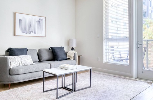 NoHo Arts District Apartment | Trendy North Hollywood 2BR w/ Pool & Gym, walk to shops, by Blueground