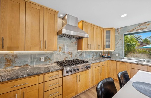 Vista House | TROPICAL LUXURY OASIS Pool Spa Waterfalls Grotto 8 Bedrooms!