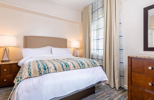 Florida Central Atlantic Coast Hotel | Two-bedroom villa at Marriott’s Cypress Harbour Villas