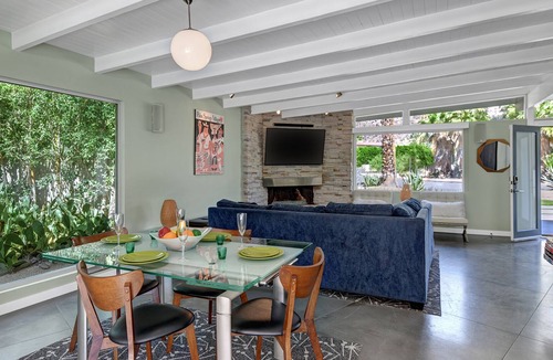 Tahquitz River Estates House | Ultra-LUX- Mesa Mid-Century- Resort Style Pool, Spa, Fire Pit- Close to Everything- 2BD/2BA