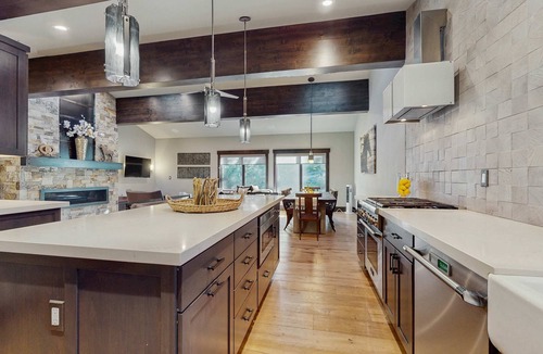 Incline Village Condo | Upscale Incline Village Condo Across the Street from Lake Tahoe