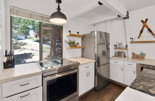 Incline Village Cabin | Vacation Paradise at Incline Village, Access to Private Beach