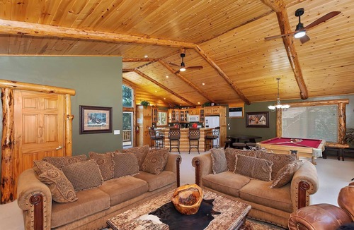 Upper Moonridge Cabin | Villa Grove Lodge by Destination Big Bear : Garage Parking! Pool Table! Outdoor Hot Tub! WiFi! Gas BBQ!