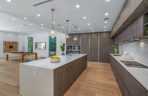 Beverly Grove Villa | Villa Pasha by LuxJB 🏆 16 Guests I 9 beds I Cinema & Gym