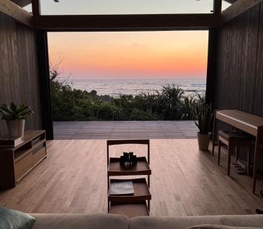 Yoron Villa | ViLLA SHiNAHA ヴィラシナハ 与論島