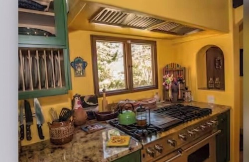 Santa Ynez House | Vineyard Home for the Art Lover