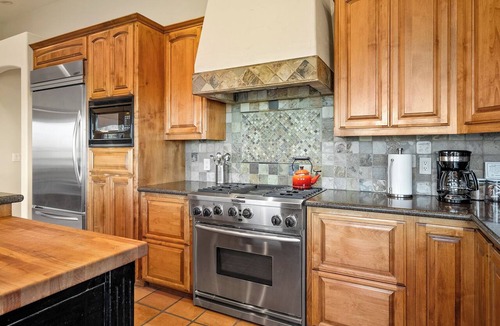 Paso Robles House | Vineyard Views + BBQ Patio | Paso Robles Wine Country | Wild Vines