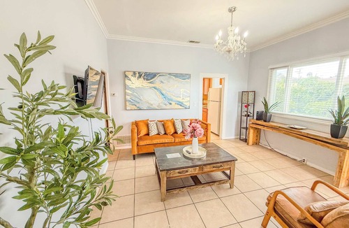 Bankers Hill House | Walk to Little Italy! Modern 3BR/2BA Gem