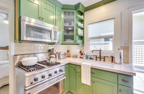 South Park Cottage | Walkable Cottage Near Balboa Park w/Yard & Grill!