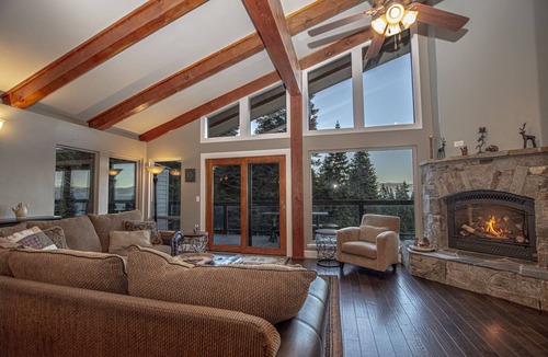 Talmont House | Weathertop by Hauserman Rentals