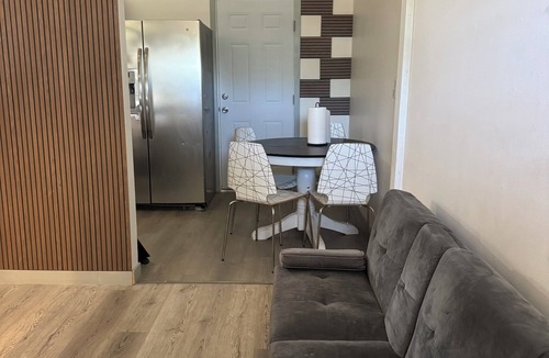 Merced Apartment | Welcoming 1-bedroom apartment with AC in central Merced Ashluxeliving