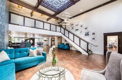 Solana Beach Hotel | Winners Circle Solana Beach Del Mar Resort