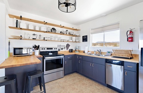 Twentynine Palms House | WKNDR Starside ܍ Closest to Park Entrance, Stars, Private