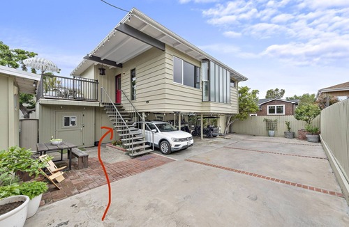 Diamond Crestview Apartment | Woods Cove Studio