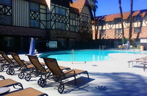 Anaheim Resort Apartment | Your Disneyland Escape: Tower View Oasis | Outdoor Pool