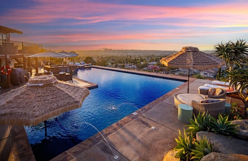 Mount Helix House | Zen Hilltop Estate : Heated Infinity Pool, Spa, 360° SoCal Views, Pvt Deck