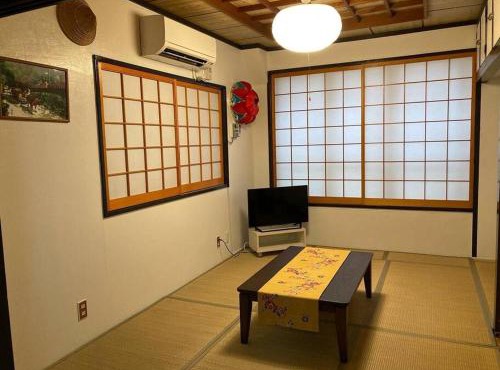 国際通りの宿 てぃーら in Makishichō