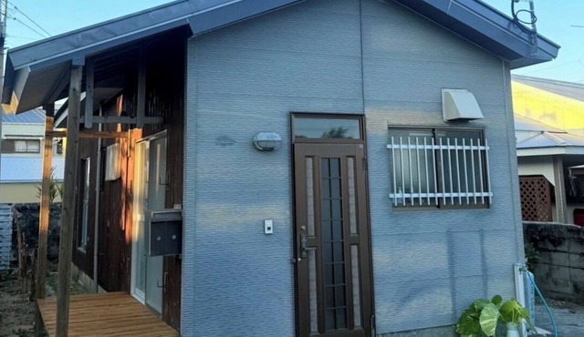 昭和レトロな貸切平屋・赤連バナナハウス（喜界町）