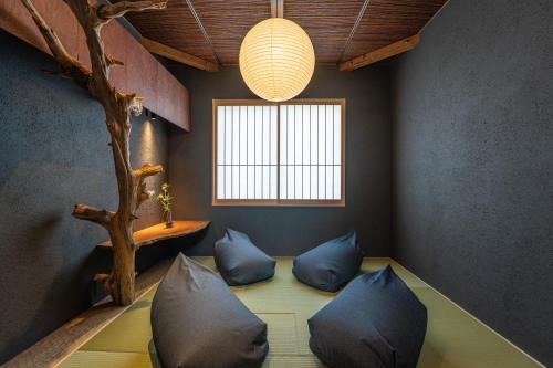 蜂の屋Hachinoya