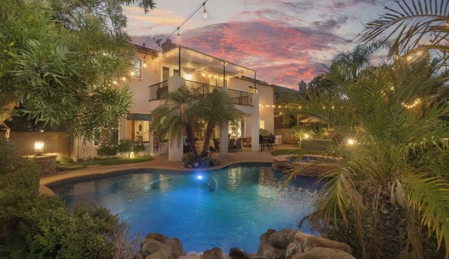 188- Hillside Retreat with Pool/Spa & Scenic Views