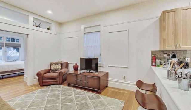 1BR Condo Heart of Pac Heights W/D Walk Score 97
