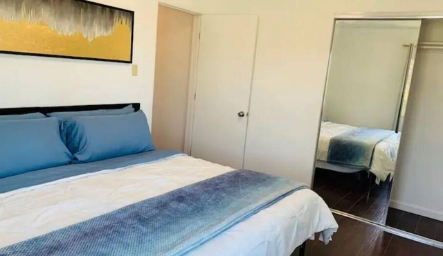 1BR Guest Unit w/AC/Free Parking/Free Laundry