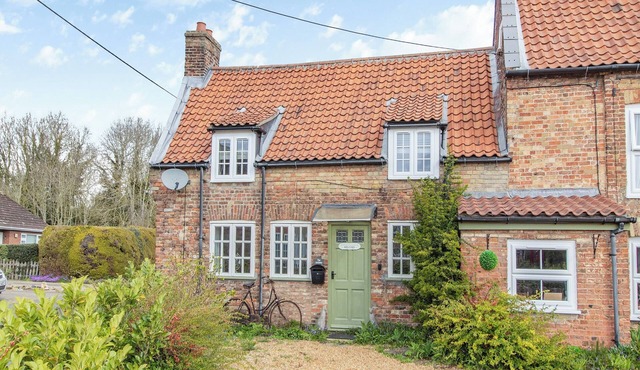 2 bedroom accommodation in Watlington, near King&rsquo;s Lynn in Tilney Fen End