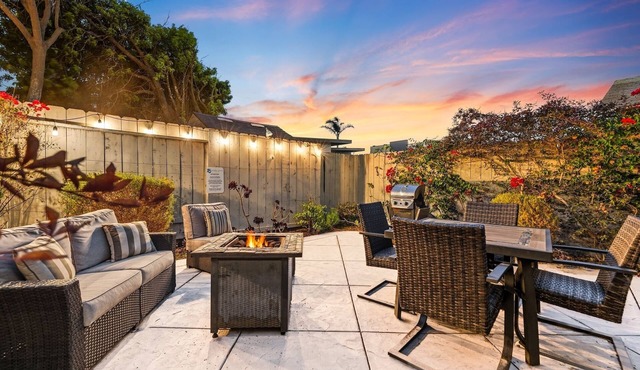 25% Off Aug 9-11! Walk To Beach, Great Location*