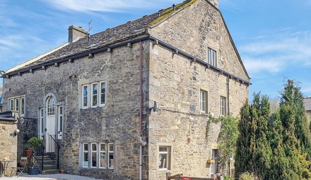 3 bedroom accommodation in Grassington, near Skipton in Skipton