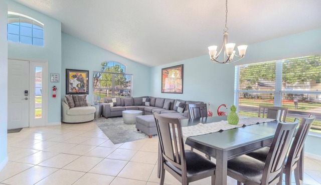 4-Bed Resort w/ Pool, and Dual Masters