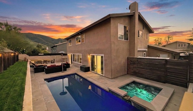 4BDs Getaway: Pool Table, Jacuzzi & Salt Pool