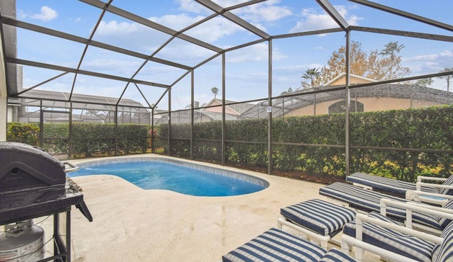 4BR Lake Berkley Home, Pool & Game Room
