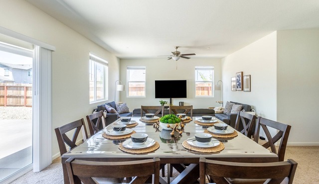 5BR Home Hard Rock Casino & Beale AFB Area
