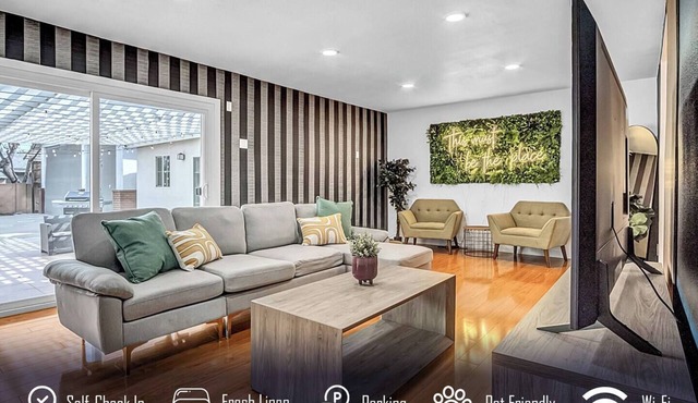 6BR 3BA Home near Disneyland