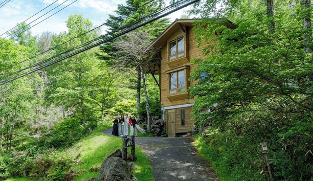 A large mansion on the Tateshina Plateau Covered /Chino Nagano