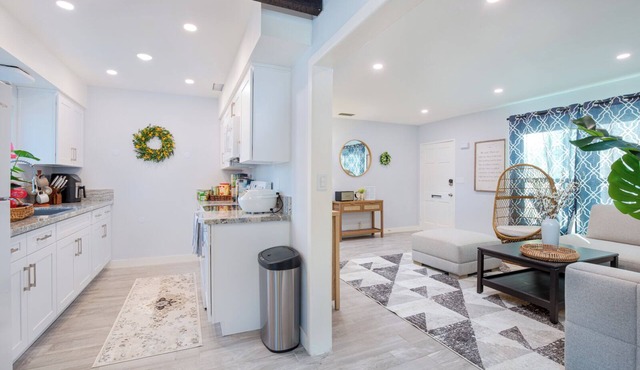 A Tranquil Retreat near Disneyland and SoCal Gems