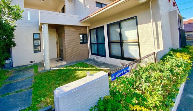 Accommodates up to 11 people *Relaxing house in Nanjo City *Parking lot for 3 cars* - UMINO HOUSE NAGISA / Nanjo City Okinawa
