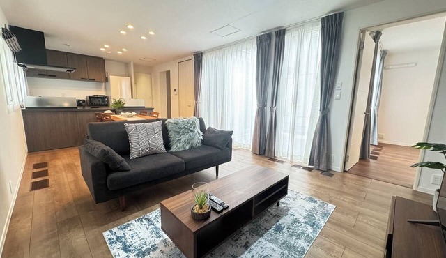 Akikawa Koshi 8 | 15 min to TSMC | Entire 3LDK House | Up to 4 Guests