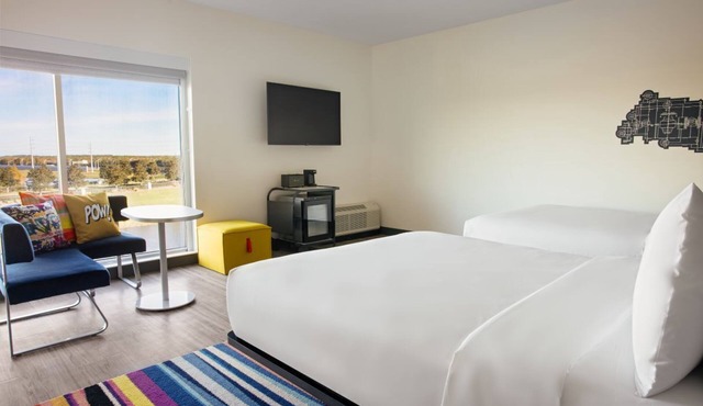 Aloft by Marriott Orlando Lake Nona