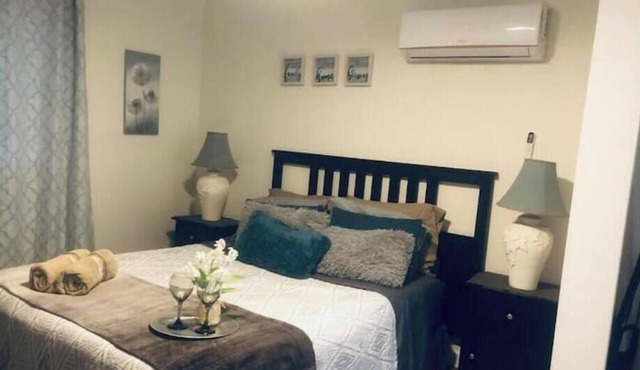 Amazing Raintree 1 Bed, 1 Bath with fast WI-Fi