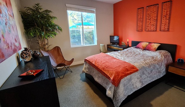 Amazing shared 1 Bedroom in the heart of San Diego