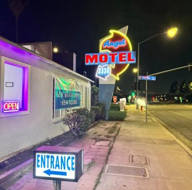 Angel's Motel near Anaheim