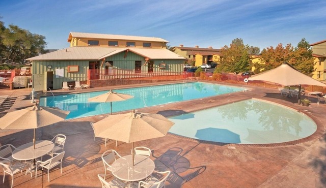 Angels Camp | Group Outdoor Escape | Pool + Golf | 2BR