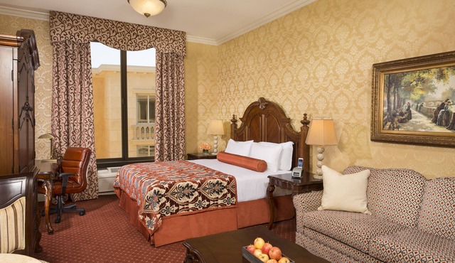 Ayres Hotel Manhattan Beach LAX