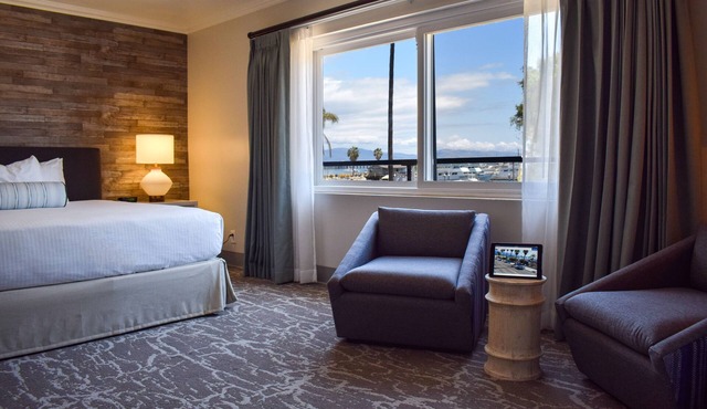 Beachside Inn