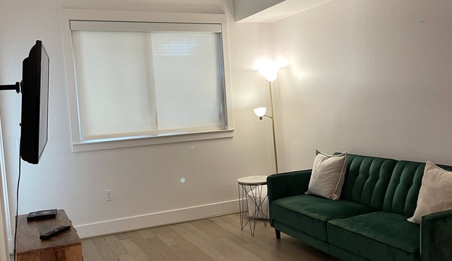 Beautiful space in the heart of Hollywood