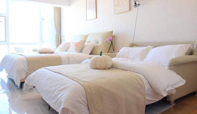 Beijing Hills & Herestay modern retreat