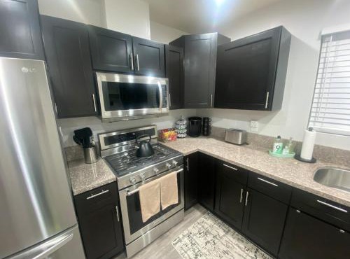 BonVoyage-Sleep&Sail Overnight Stays-Sleeps 6-8