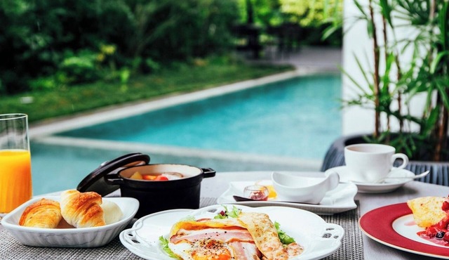 Breakfast Included Club Room Deluxe Twin 37 sq /Saga Saga