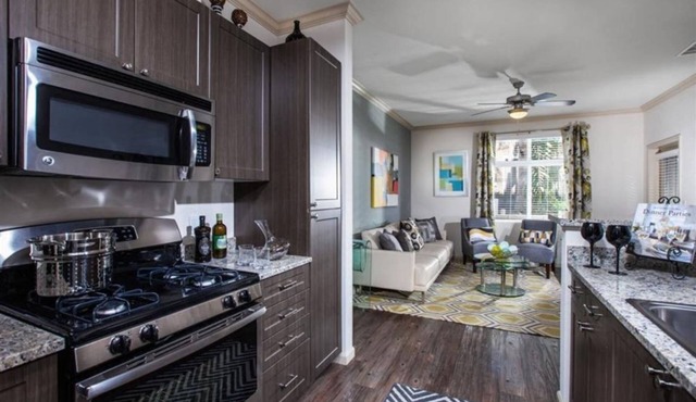 Bright Verdant 2BR Retreat with Lounge & Pool